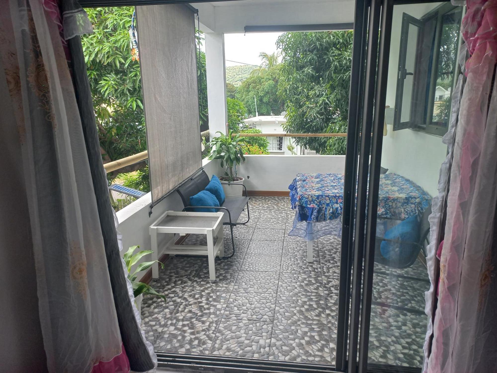 Open Air Cafe & Apartments Порт-Луи Номер фото